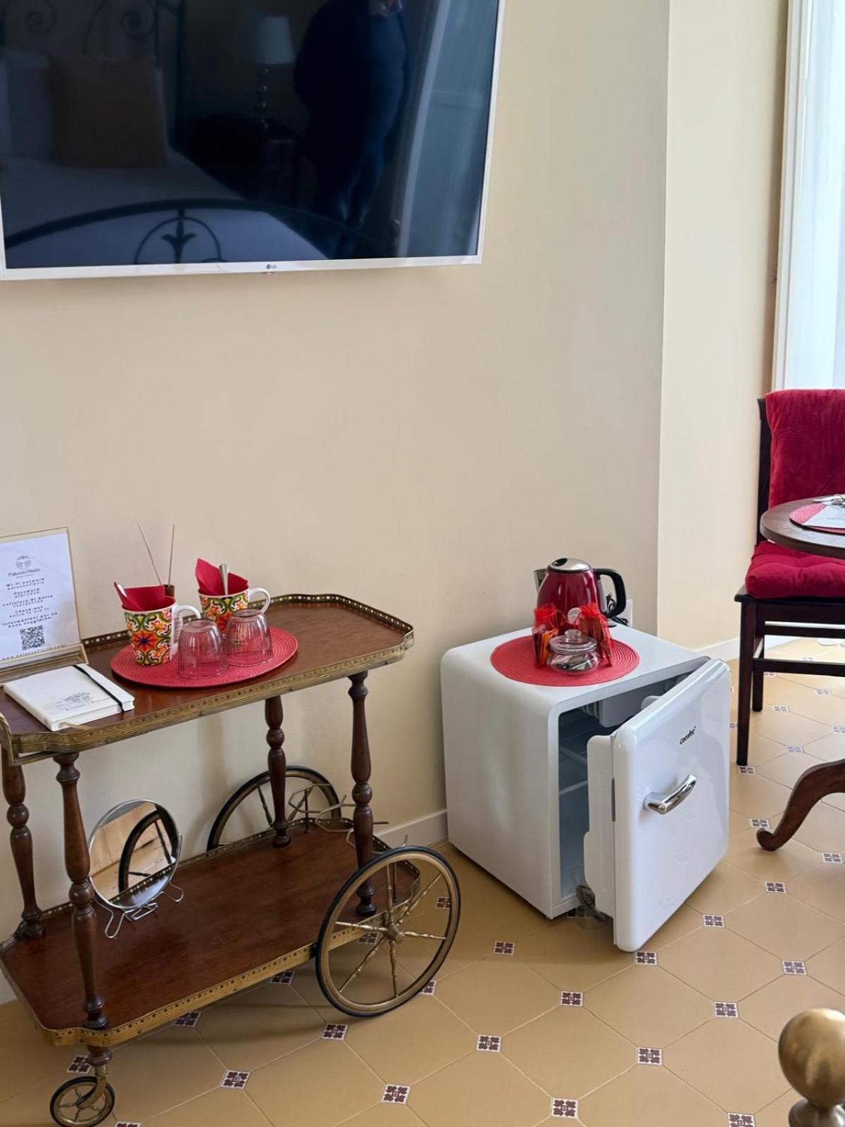 Deluxe Double Room with Balcony,1688689554:JPEG